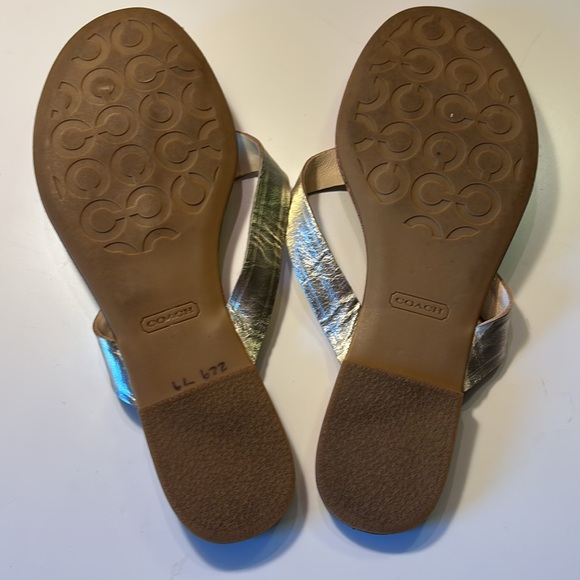 Coach Radiant Gold Metallic Flip Flops -Size 7 - Picture 5 of 9